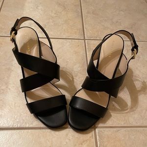 Like New! Size 9.5 Cole Hahn Black Leather Strap 4 Inch Block Heels